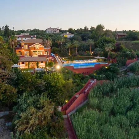 Διαμέρισμα Seafront Luxury 